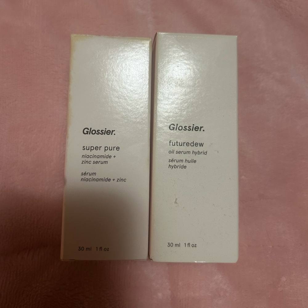 Glossier Set - Picture 4 of 5